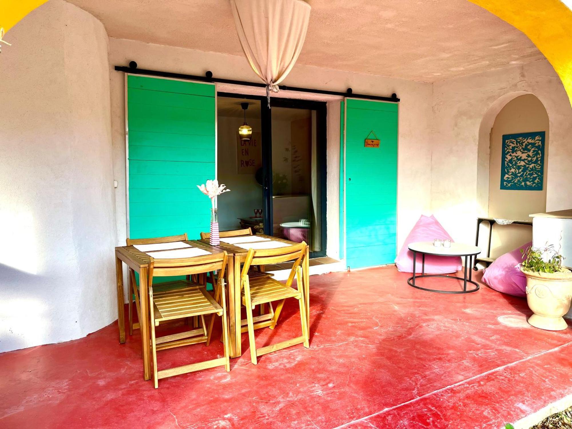 Domaine Colibri En Provence Ξενοδοχείο Pujaut Εξωτερικό φωτογραφία
